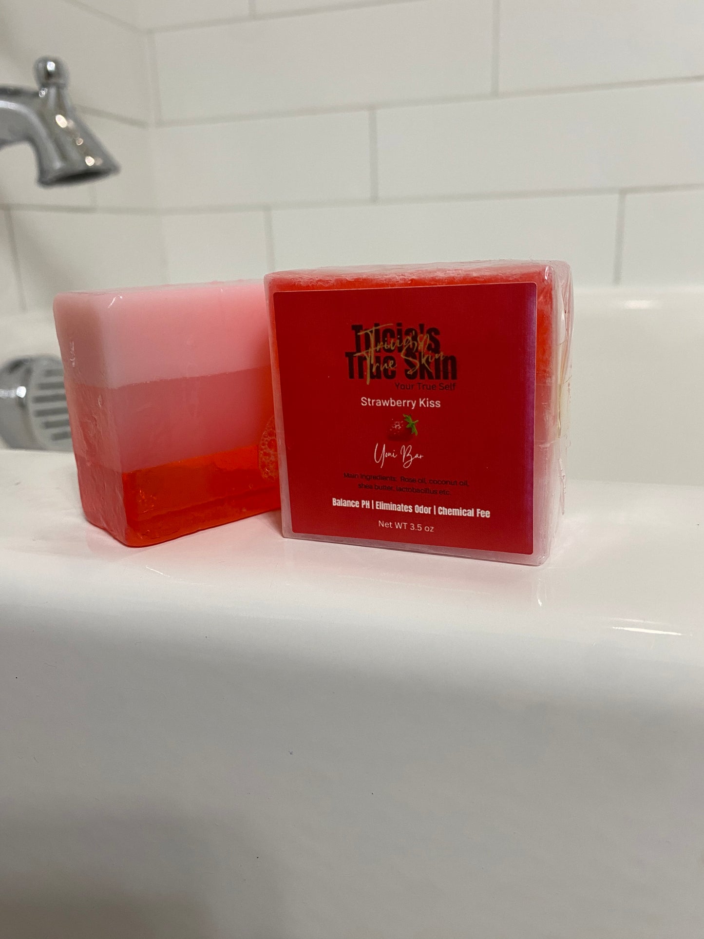 Strawberry Kiss Yoni Bar
