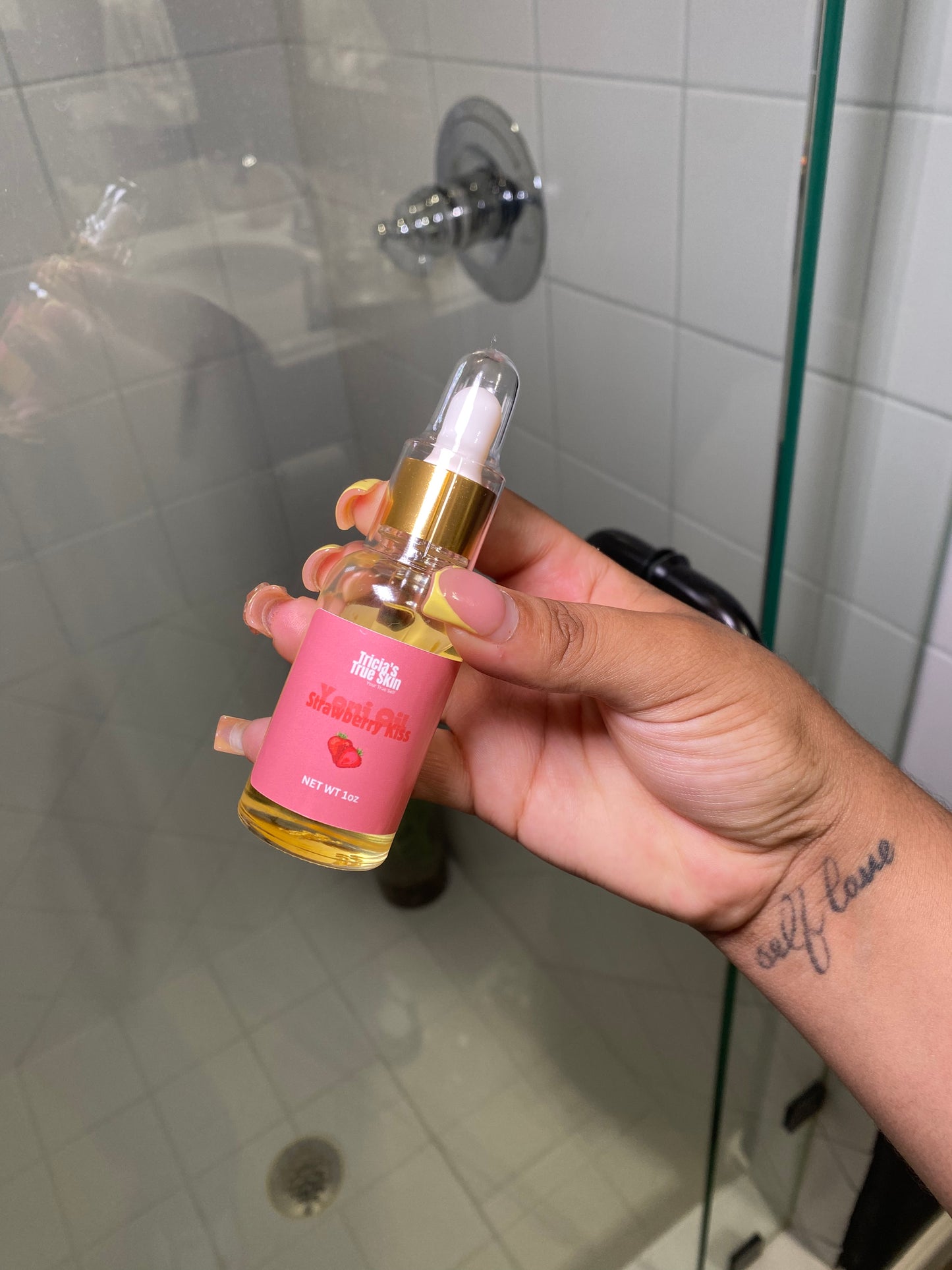 Strawberry Kiss Yoni Oil